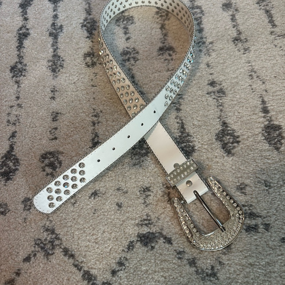 Women's White Rhinestone Belt